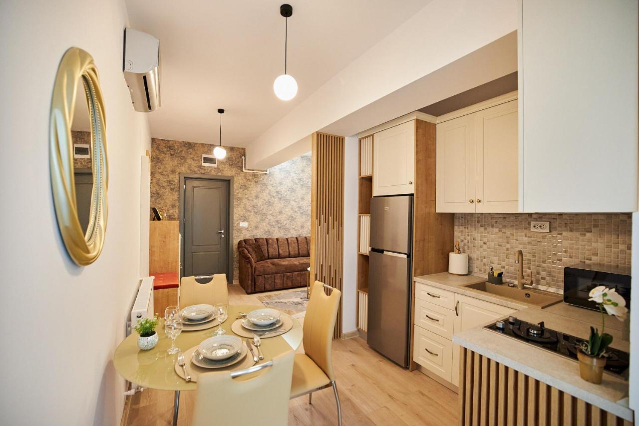 Uptown Apartments Iasi Exterior foto