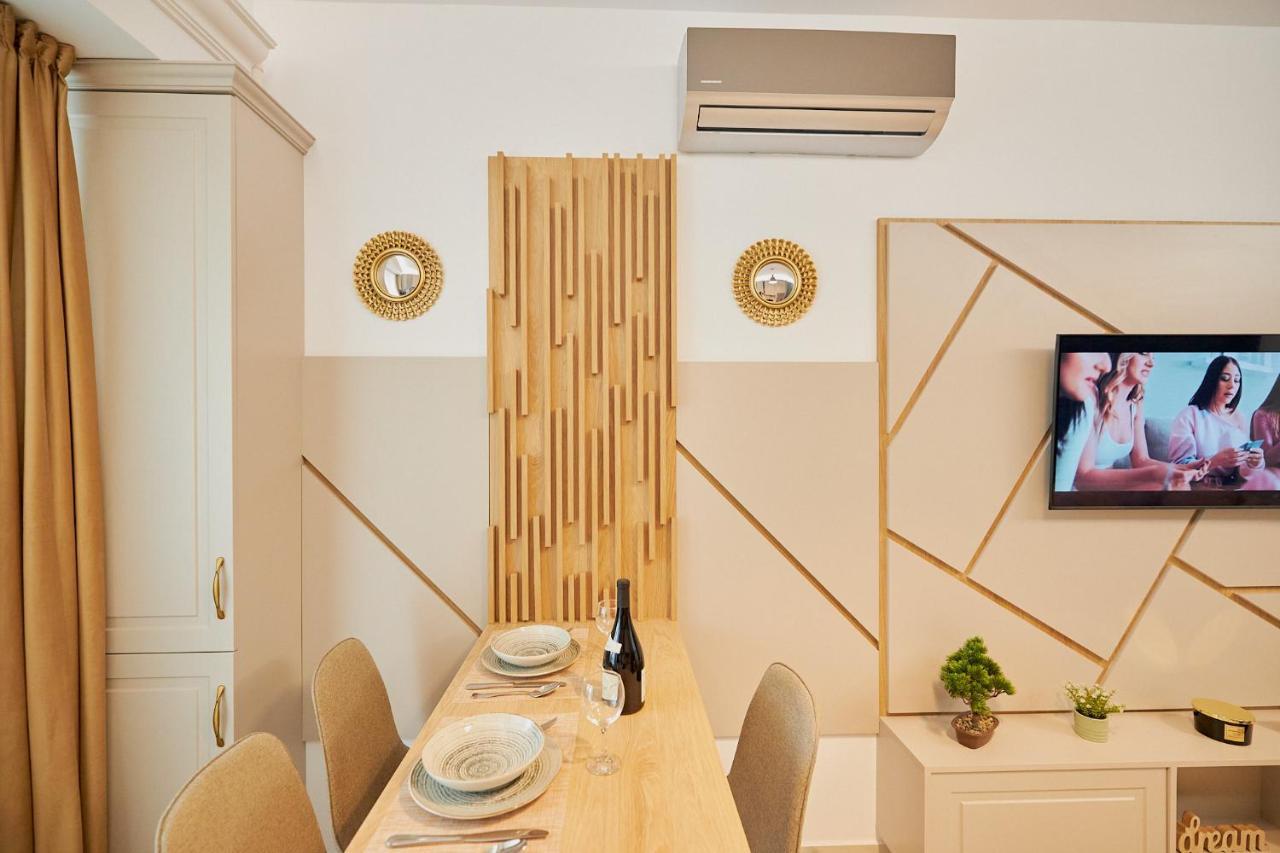 Uptown Apartments Iasi Exterior foto